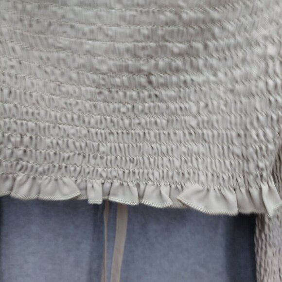 Vintage-Inspired Beige Smocked Long Sleeve Crop Top By Vianca & Miss Lola - Picture 5 of 6